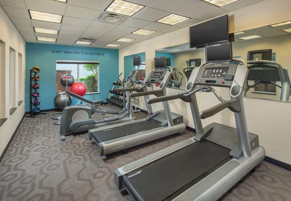 Fairfield Inn And Suites Кливланд Екстериор снимка