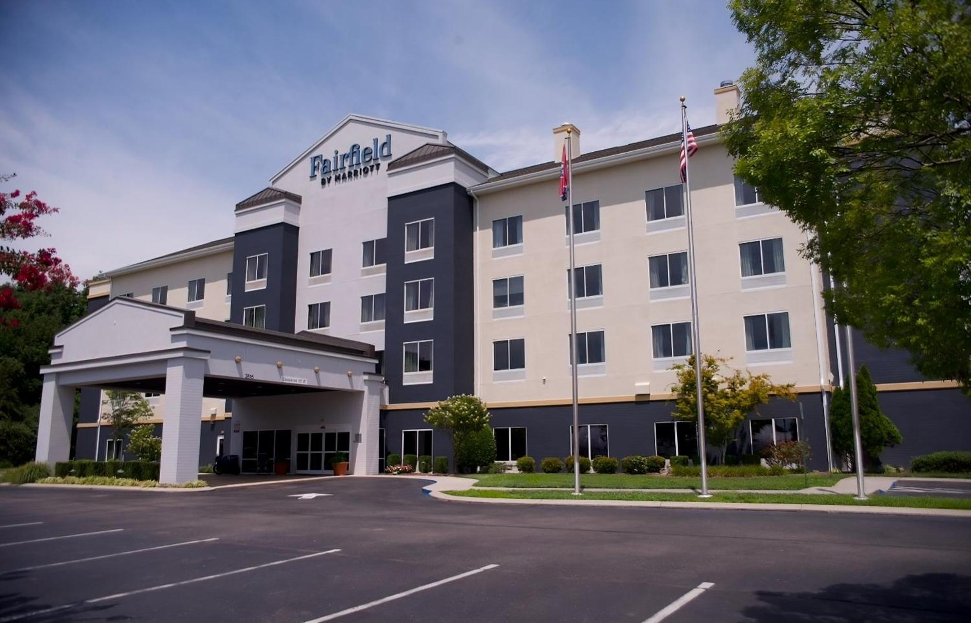 Fairfield Inn And Suites Кливланд Екстериор снимка