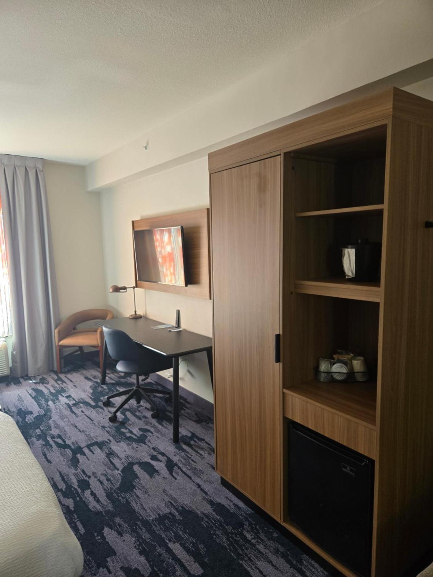 Fairfield Inn And Suites Кливланд Екстериор снимка