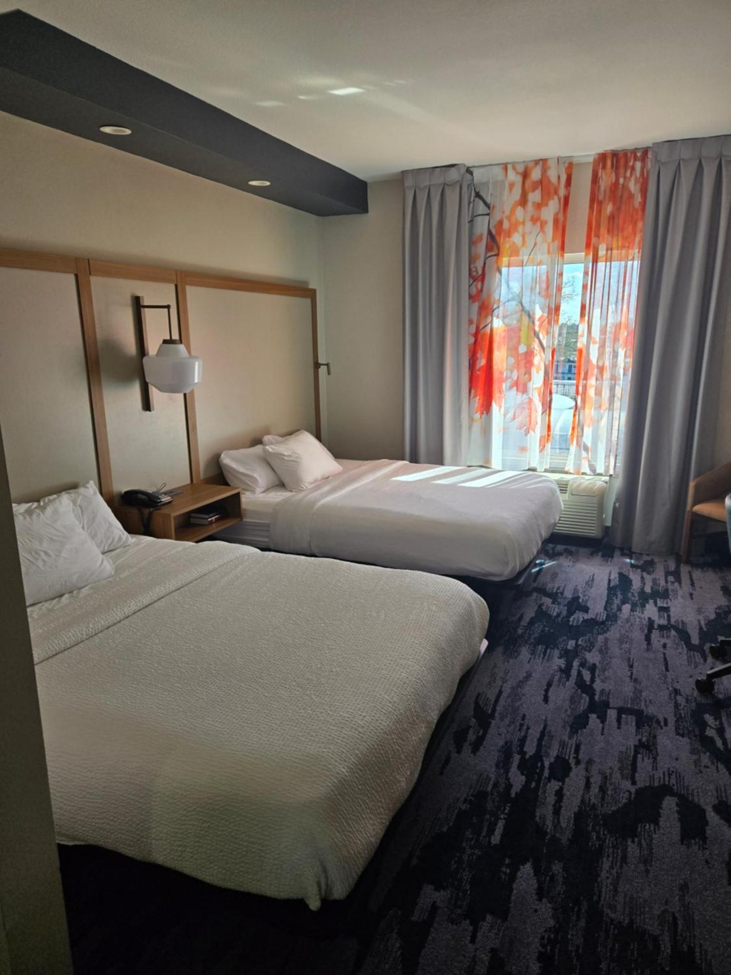 Fairfield Inn And Suites Кливланд Екстериор снимка