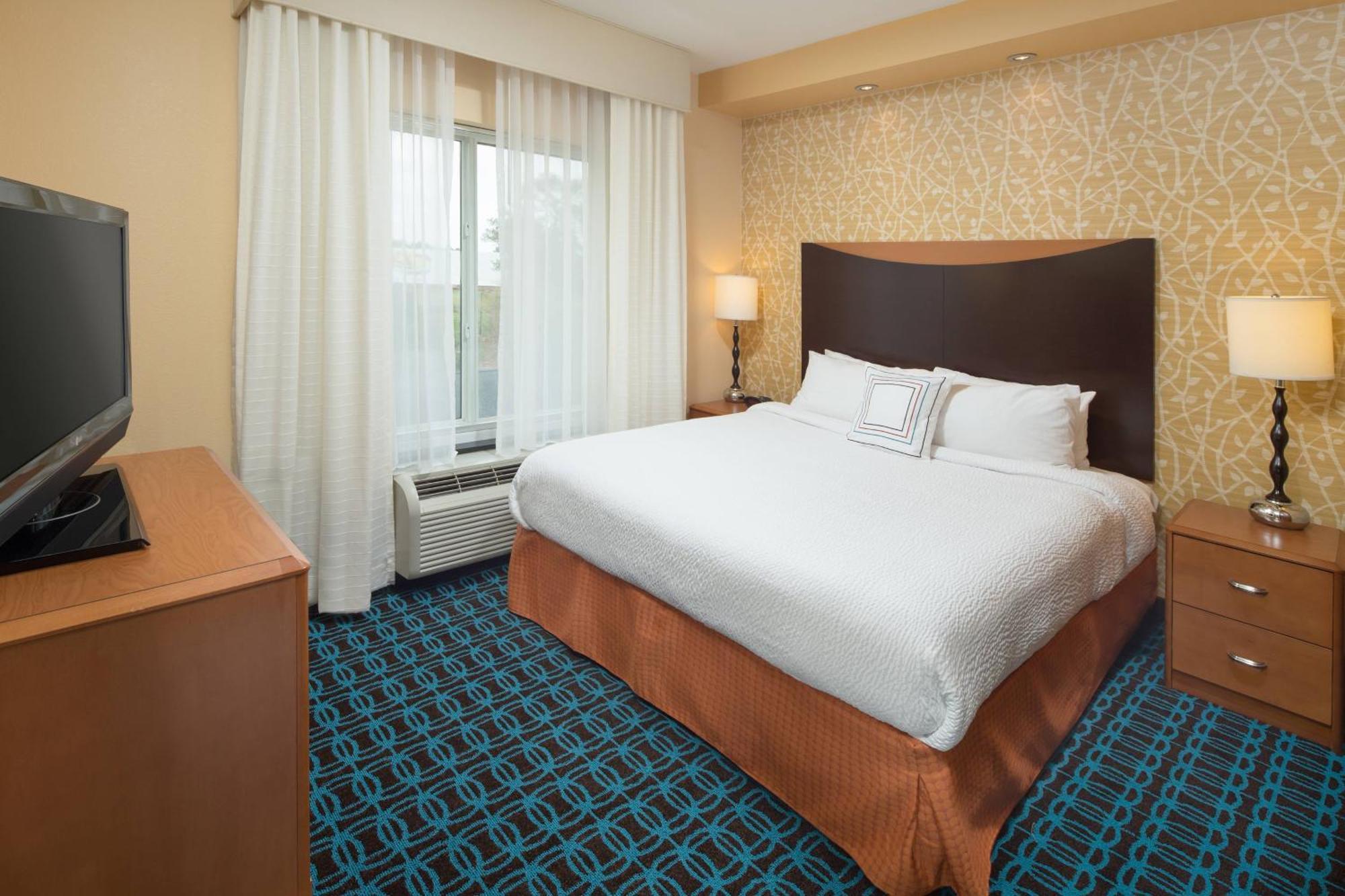 Fairfield Inn And Suites Кливланд Екстериор снимка