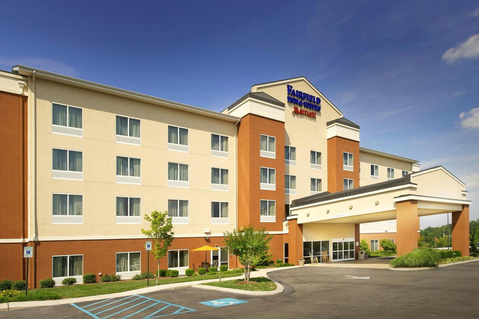 Fairfield Inn And Suites Кливланд Екстериор снимка
