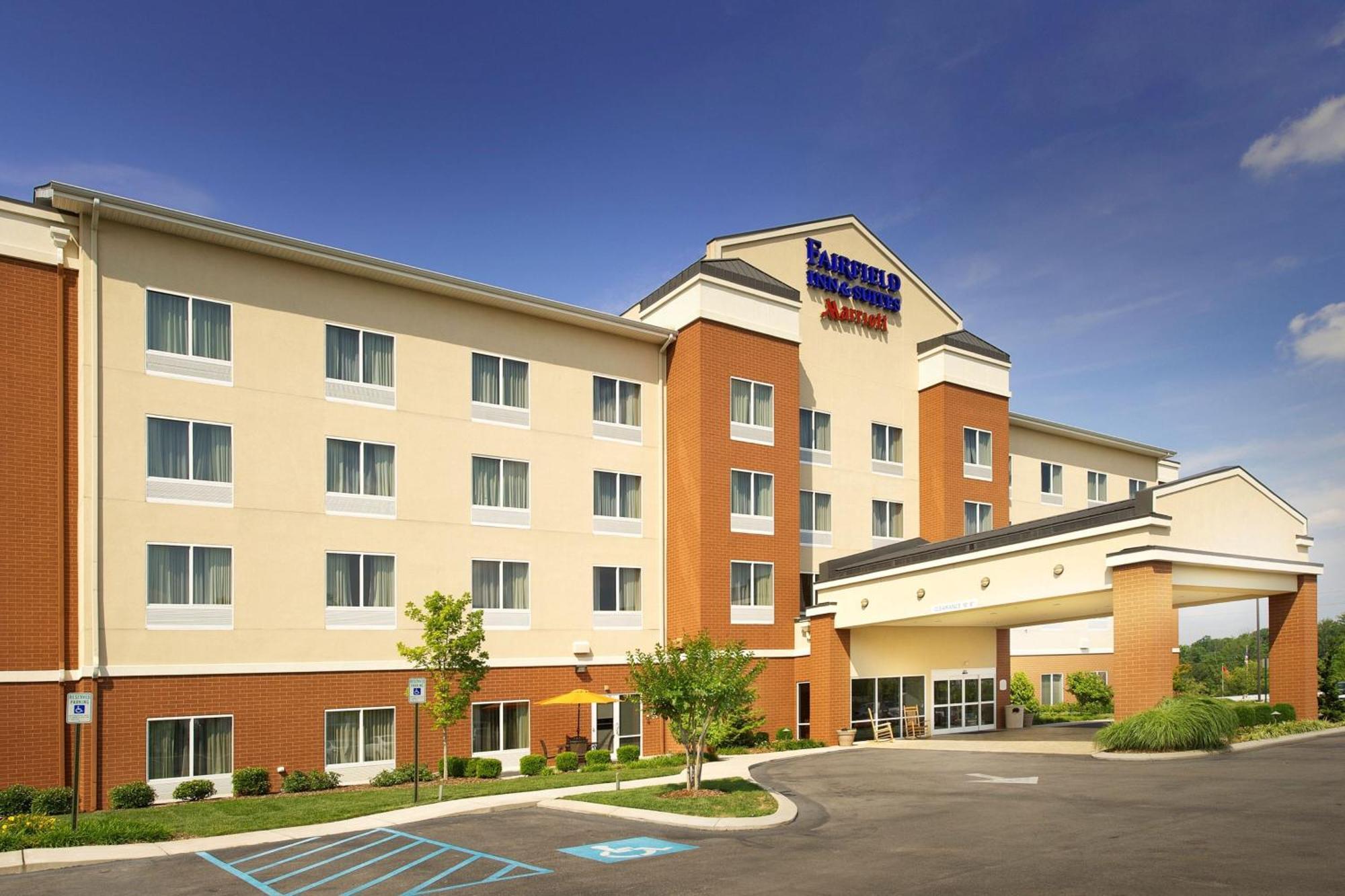 Fairfield Inn And Suites Кливланд Екстериор снимка